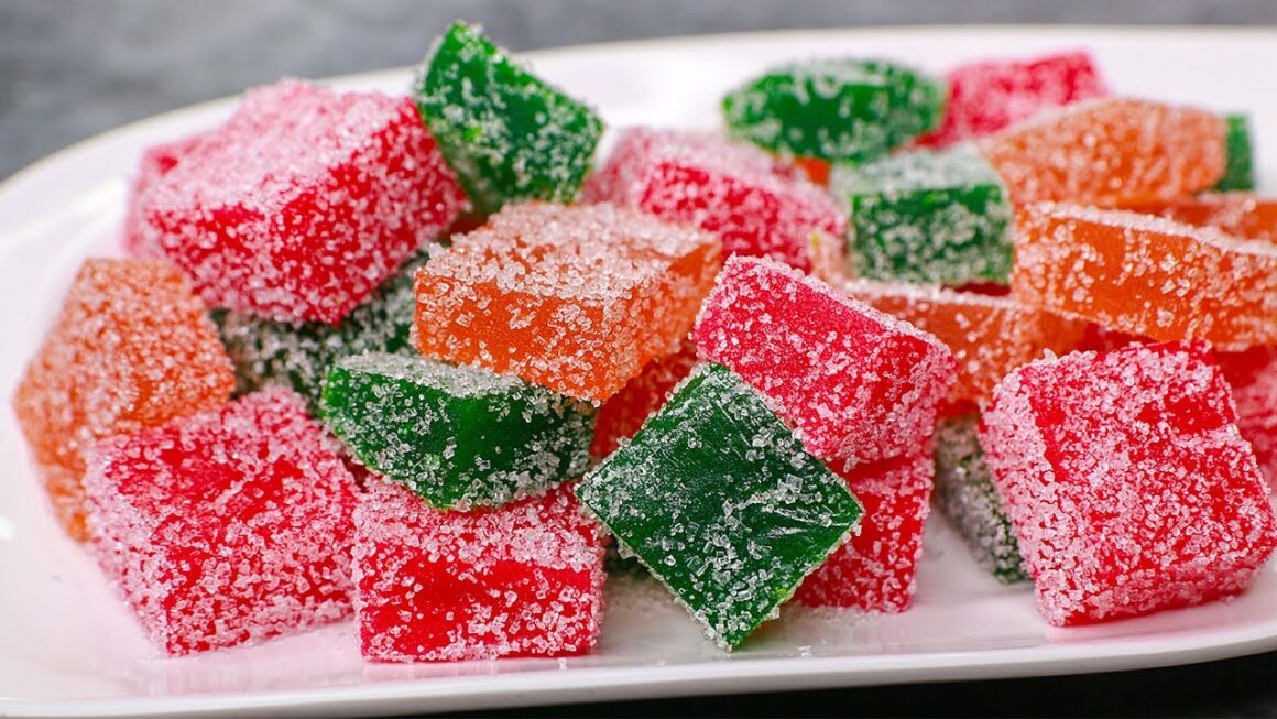 THC Gummies and Neuroprotection: Protecting Your Brain Health