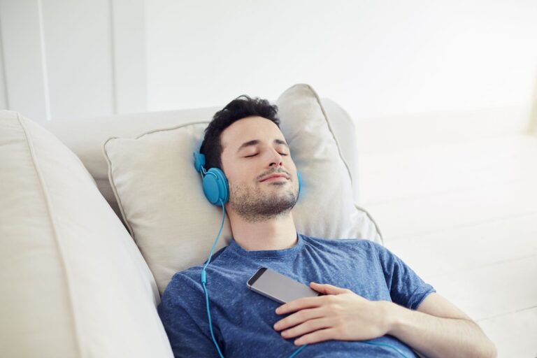 Creating a Calm Work Environment with Instrumental Lo-Fi Soundscapes